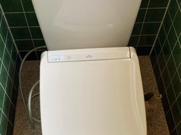 ウォシュレット交換工事の画像