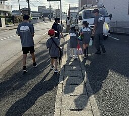 子ども8人と春日市民プールへ！往復9kmを歩ききった子どもたちの成長に感動した一日のイメージ